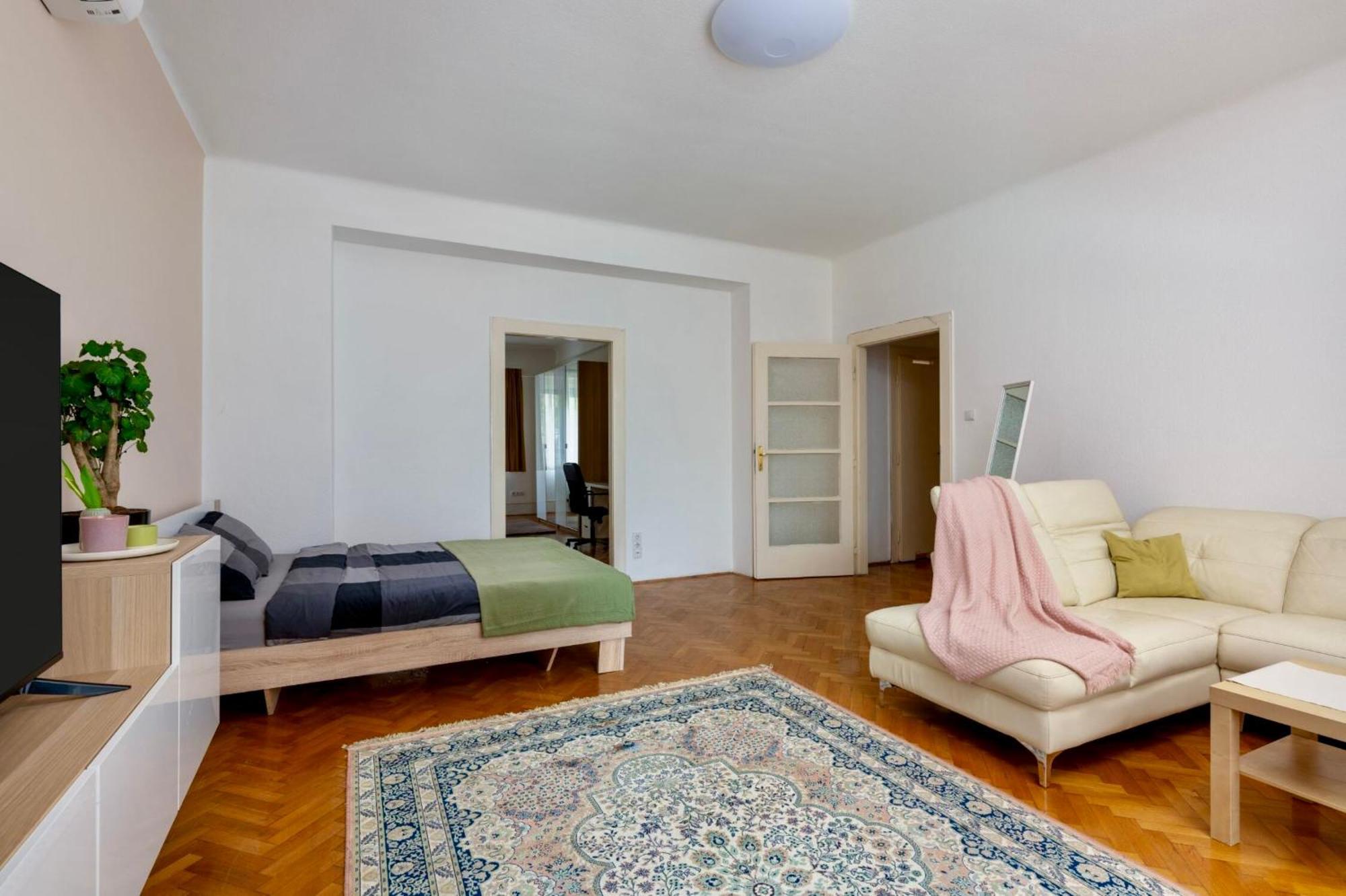 Apartman Family With Free Parking